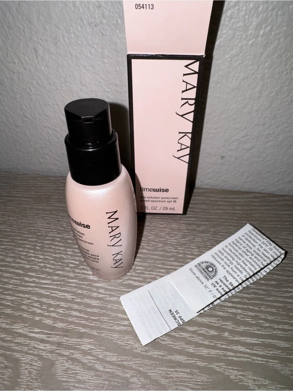 Mary Kay timewise day solution sunscreen spf 35